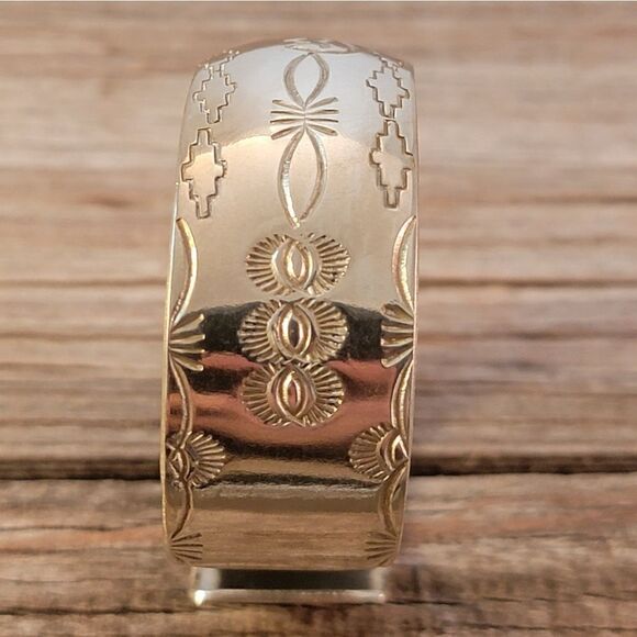 Belinda Woody Sterling Silver Navajo Stamped Wide Cuff Bracelet - Picture 7 of 10